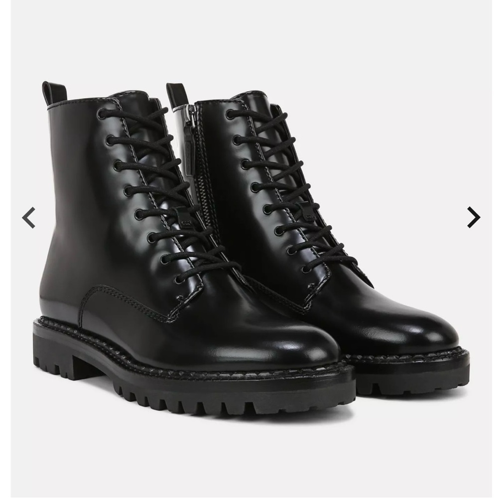 Vince Cabria Leather Lug Boot - Black - Size 5.5 - Mint Condition